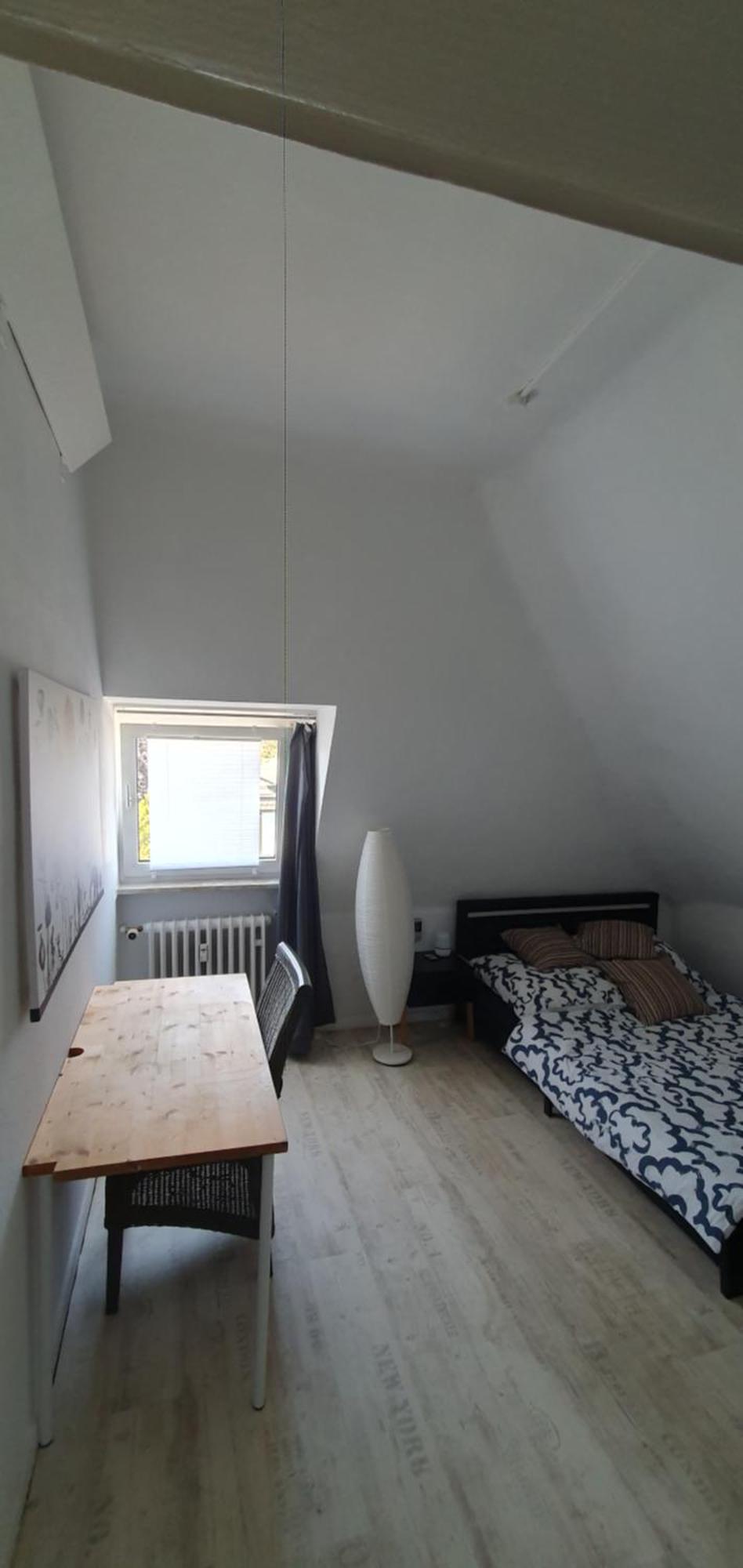 Hagen- Viel Schoener Raum Und Platz Fuer 6 Personen * Hagen (Arnsberg)